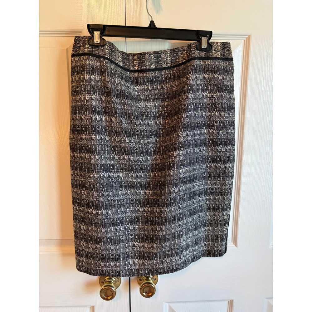 Liz Claiborne Black White Tweed Ribbon Trim Pencil Skirt Size 12 Lined Office